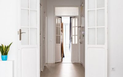 How Easy Is It to Clean a Rug at Home?